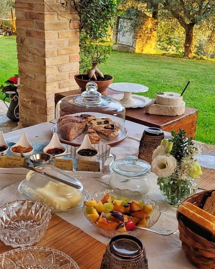B&B L'Usignolo Асколи-Пичено Экстерьер фото